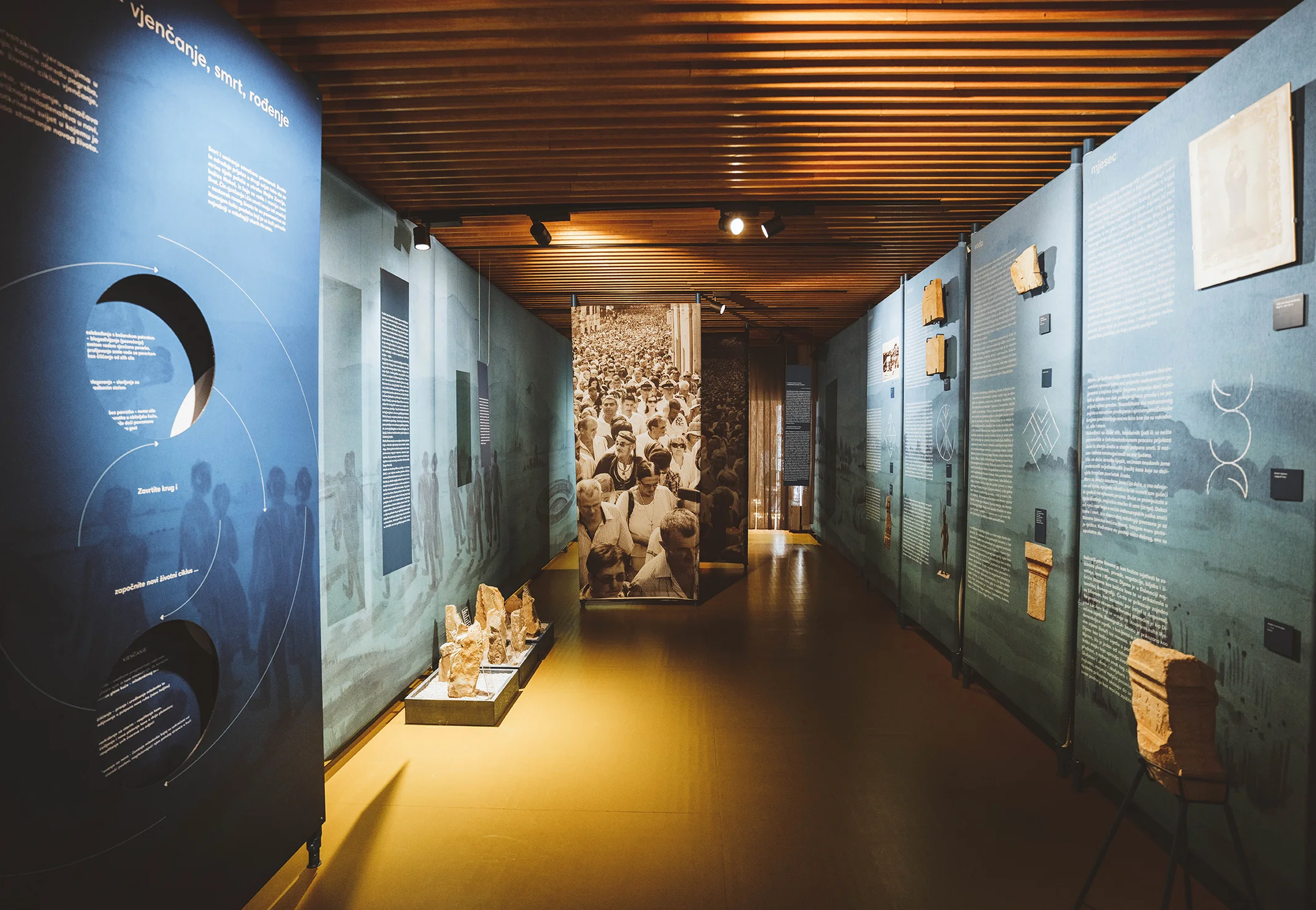 postav muzeja cetinske krajine vjenčanje smrt rođenje Postav muzeja cetinske krajine "vjenčanje smrt rođenje"